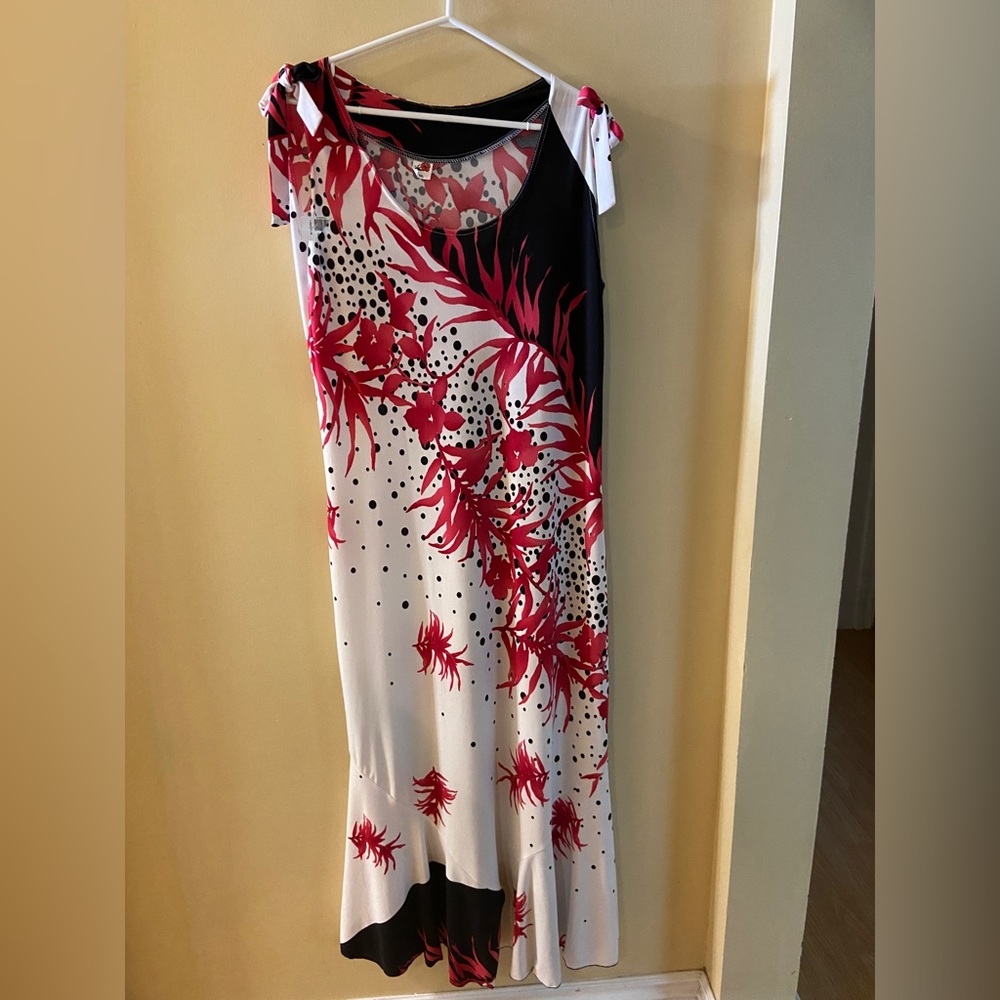 Pink flower sleeveless white & black long dress - new - size XXL